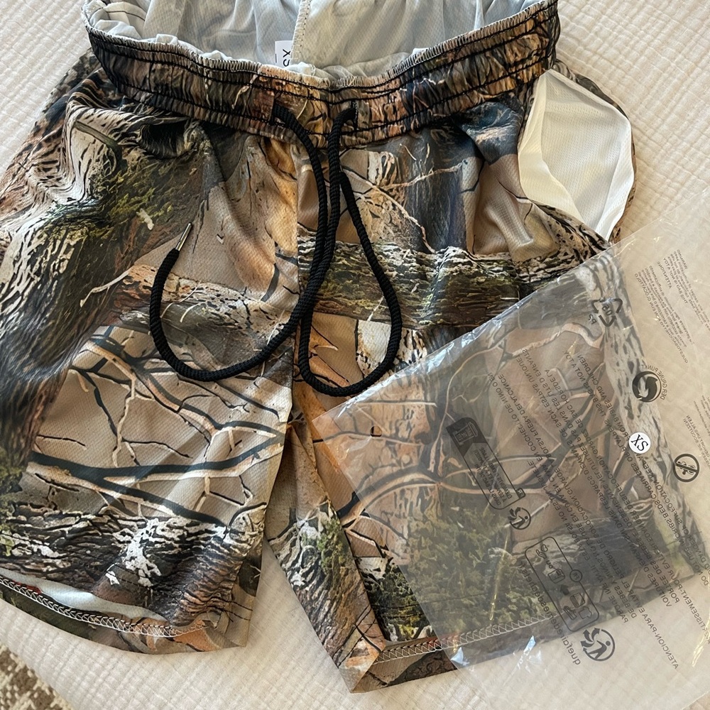 camo shorts